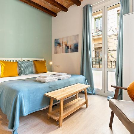 Lodging Apartments Beach Studio 11 Barcelona Bagian luar foto